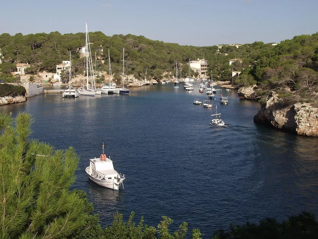 **  Hotel Villa Sirena Cala Figuera  España