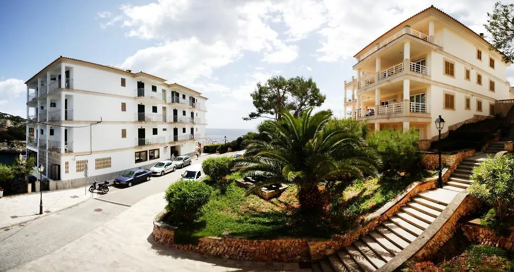 **  Hotel Villa Sirena Cala Figuera  España